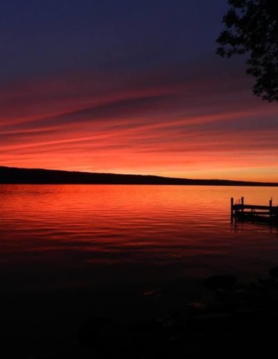 Seneca Sunset Falling Waters Boat Tours | Watkins Glen, NY